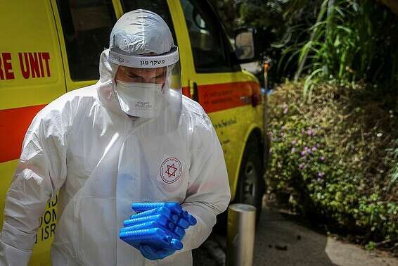 ציוד רפואי נוסף בדרך לישראל // צילום: אורן בן חקון