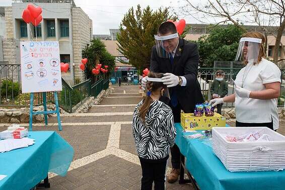 חוזרים לשגרת לימודים // צילום ארכיון: אייל מרגולין/ג'יני