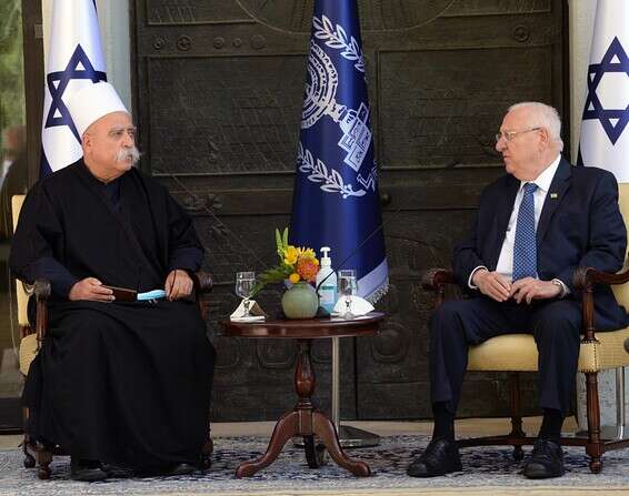 ריבלין עם השייח מואפק טריף // צילום: איתי בית און