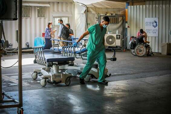 מספר הנפטרים מקורונה ממשיך לעלות // צילום ארכיון: אורן בן חקון