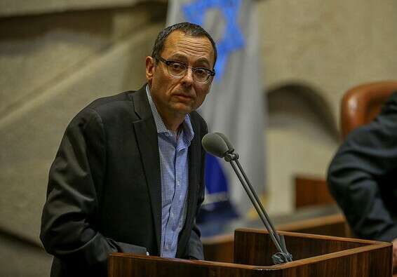 ח"כ צבי האוזר // צילום: אורן בן חקון