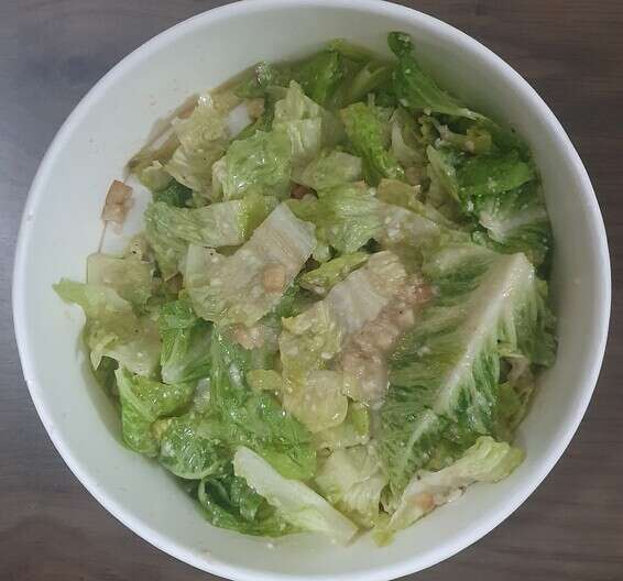 הטעם מצה על הנראות. סלט קיסר // צילום: פרטי