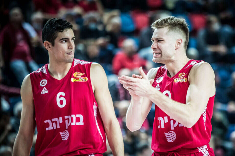 וורקמן ושגב. ניצחון לירושלים בהכנה , עודד קרני