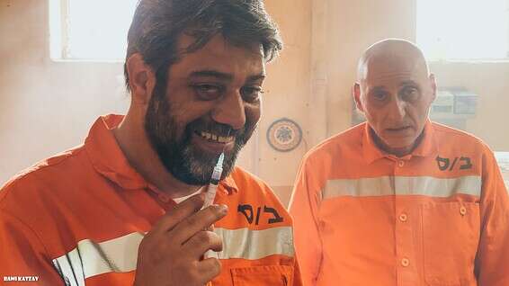 סאטירה חדה ודוקרת. "שב"ס" // צילום: רמי קצב