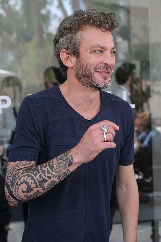 כנראה שכל מה שהוא שר אי פעם היה זיוף. מוקי // צילום: קוקו