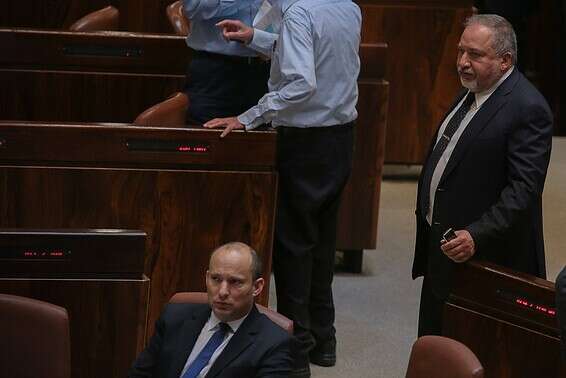 ליברמן (מימין) ובנט // צילום ארכין: אורן בן חקון