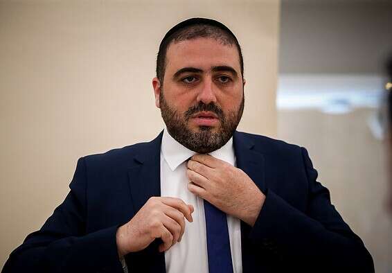 משה ארבל ביומו הראשו ןבכנסת // צילום: אורן בן חקון