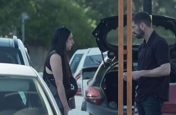 ניסתה להוסיף דרמה לחייה? לורין בפגישה עם חיים אתגר 