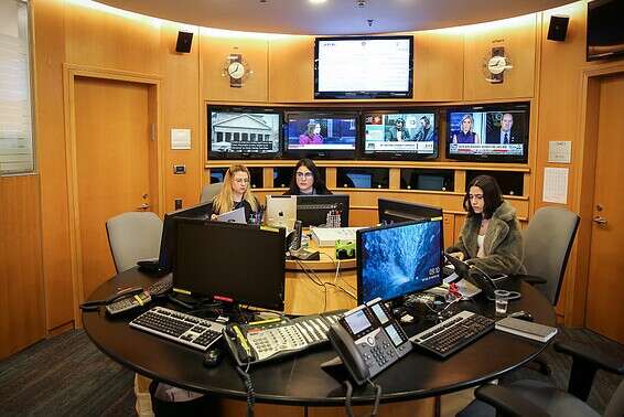 ישראלים בחו"ל לא יקבלו מענה. חדר המצב במשרד החוץ // צילום: אורן בן חקון