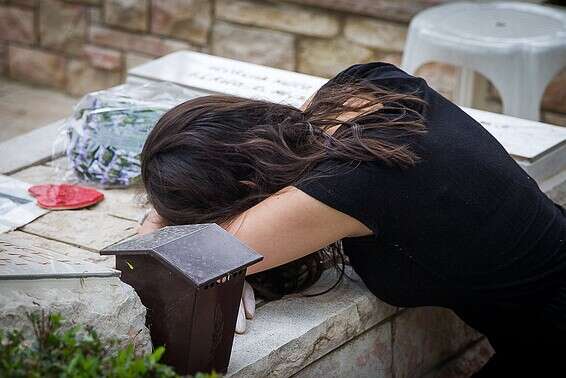 זוכרים את הנופלים // צילום: אורן בן חקון