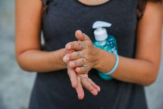 אין צורך בחיטוי במרחב הציבורי // צילום: יהושע יוסף