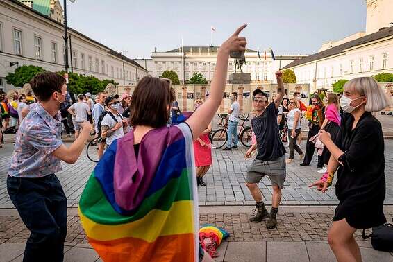 פעילים להט"בים בפולין // צילום ארכיון: איי.אף.פי