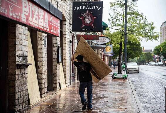 ברים נסגרים בטקסס // צילום: אי.אף.פי