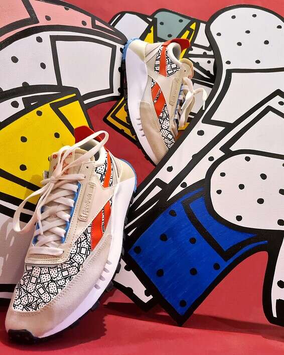 עבודתו של Dedebandaid