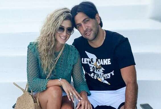 "אחרי האירוע השני היא אמרה שעשיתי את שלי, שהחזרתי לעיר מספיק". עם אשתו, אדווה (צילום מהאלבום הפרטי)