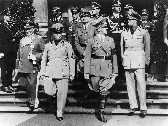 מוסוליני עם היטלר // צילום: גטי אימג'יס