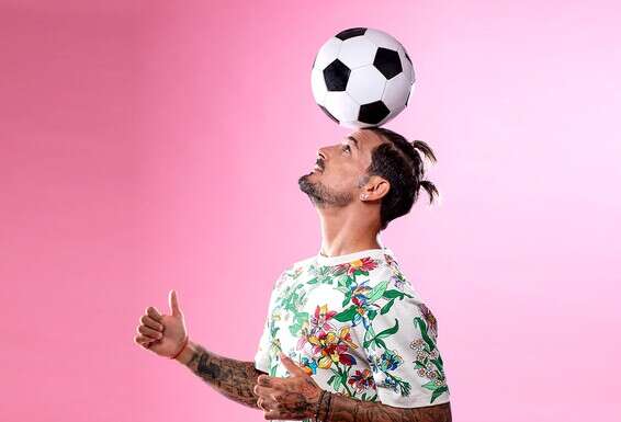 "באופן אישי, מהלב, אני מאוד רוצה לסגור מעגל במכבי חיפה. אני גם מאמין ששם ההתאמה וההצלחה יהיו גדולות. זה חייב להצליח // צילום: כפיר זיו