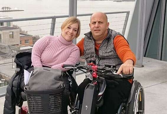 עם נטע ז"ל, בטיול בחו"ל