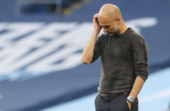 גווארדיולה במהלך התבוסה ללסטר // צילום: EPA