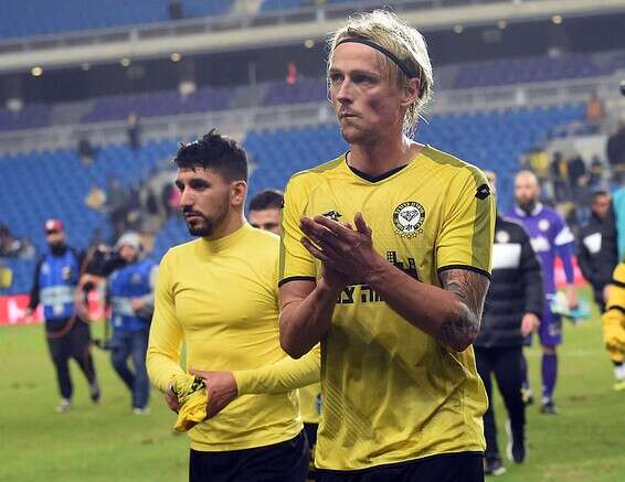 הויבך. צריך לקצץ בשכר // צילום: ברני ארדוב