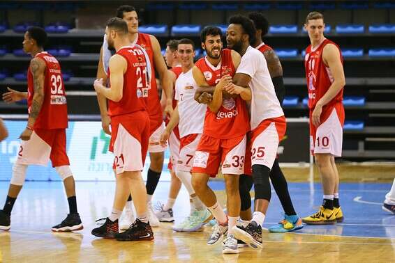 שחקני גלבוע/גליל. "יש אנרגיה טובה" // צילום: לירון מולדובן