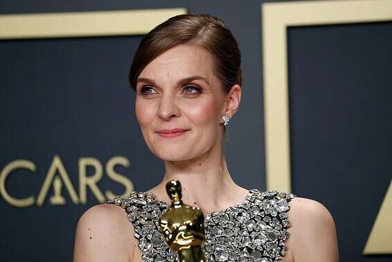 הראשונה לזכות בפרס. המלחינה האיסלנדית הילדור גודנאדוטיר // צילום: REUTERS