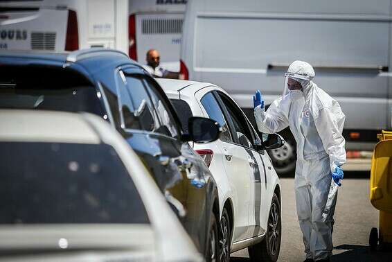 מתחם היבדק וסע שהוקם בי-ם // צילום: אורן בן חקון