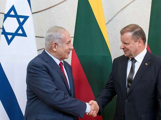 ראש ממשלת ליטא, סאוליוס סקוורניאליס בפגישה עם רה"מ נתניהו // צילום: אי.פי