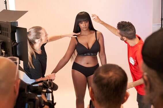 טייטל חדש: דוגמנית // צילום: חלי פרידמן