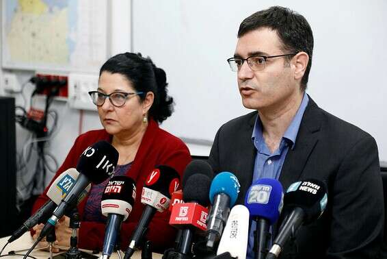 משה בר סימן טוב וסיגל סדצקי // צילום: גדעון מרקוביץ'