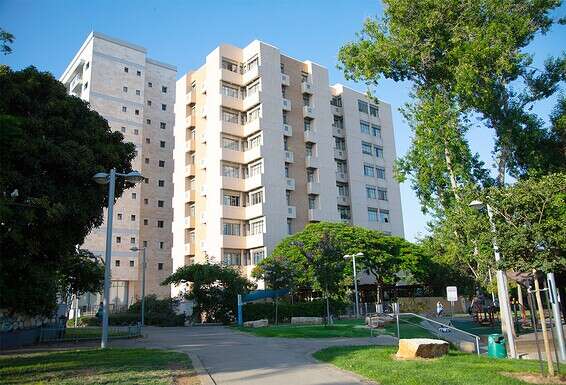 בית הדיור המוגן "לב גנים" בנתניה // צילום: אריק  סולטן