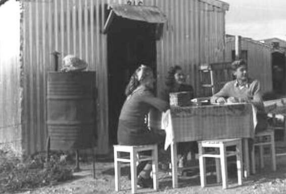 פחון במעברה ליד נהריה. צילום: פריץ כהן, לע"מ