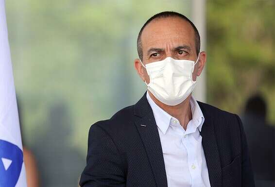 "הוא לא עשוי מחומר של מתפטרים". פרויקטור הקורונה, פרופ' רוני גמזו // צילום: גדעון מרקוביץ'