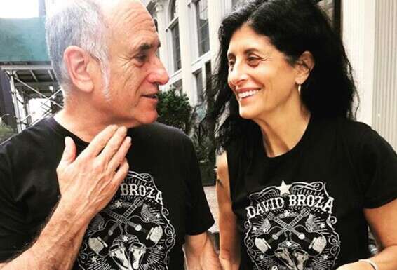 עם אשתו, נילי לוטן. "יש בינינו אהבה גדולה, וזה נותן לי הרבה השראה"