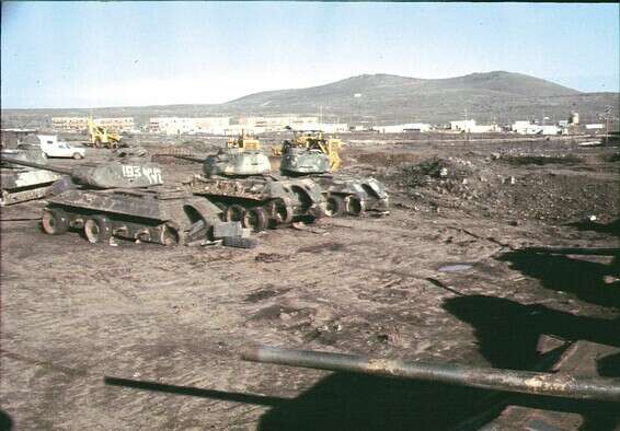 טנקים סורים חרוכים ליד אלרום // צילום: ארכיון הגולן