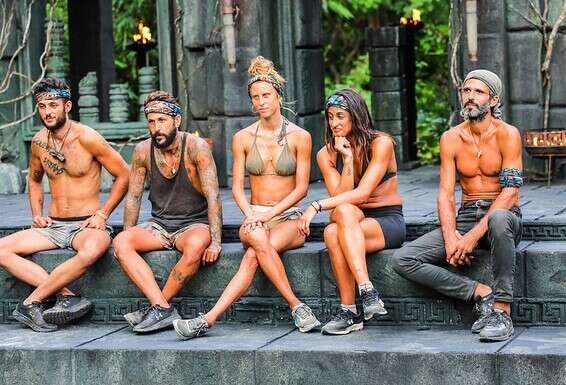 ב"הישרדות VIP", עם עידן חביב (מימין), ירדן ג'רבי, אלינה לוי וישראל אוגלבו. "יש כל מיני דברים שהוציאו מפרופורציה ונתנו לזה פרשנויות" צילום: אור דנון