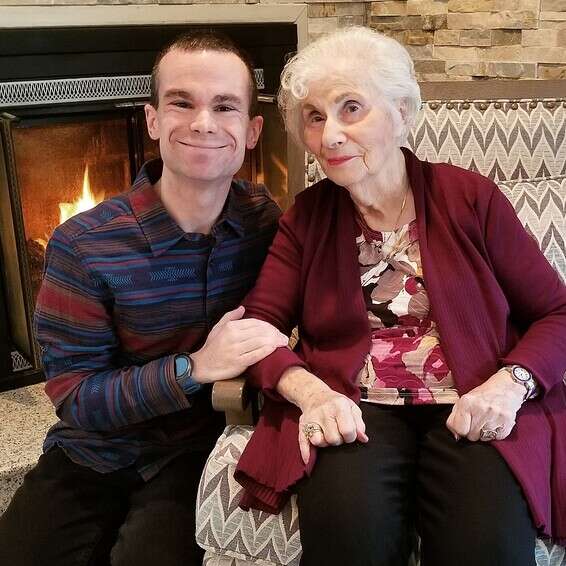 ג'פרי סורנסן לא היה יכול להיות עם סבתו, גרדה גרבטצקי, שחלתה בנגיף הקורונה, ברגעיה האחרונים // צילום: באדיבות ג'פרי סורנסון