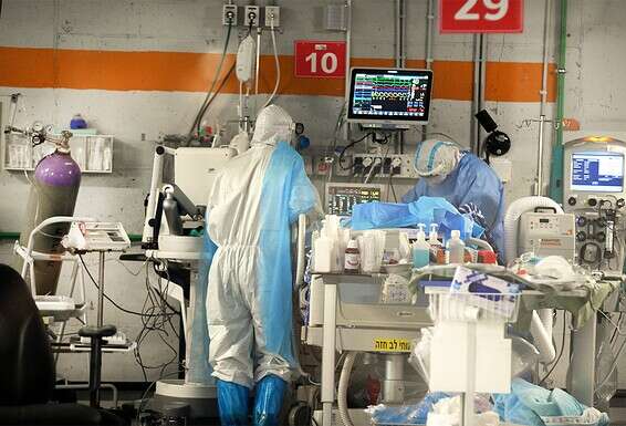 מחלקת קורונה באחד מבתי החולים בארץ // צילום ארכיון: יוסי זליגר