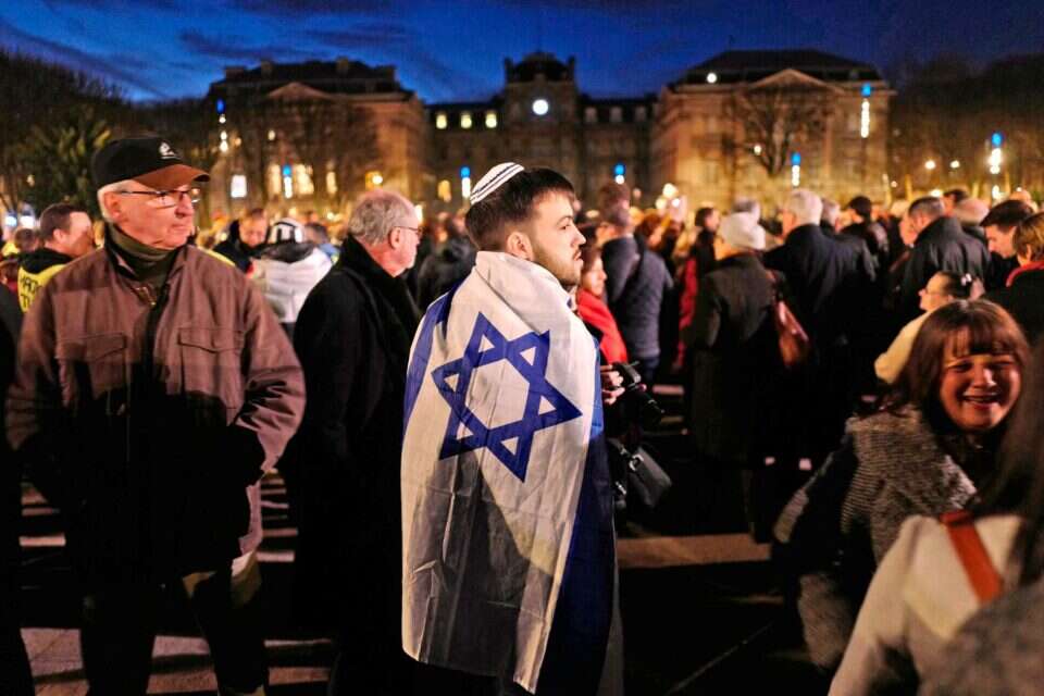 קהילה יהודית מהגדולות בעולם. כנס נגד אנטישמיות שנערך בעיר ליל, צרפת (ארכיון) , אי.פי