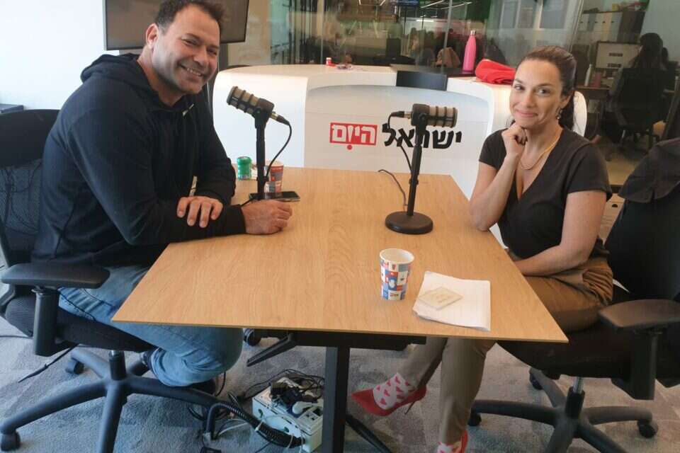 שיר זיו ואריק זאבי , שחר בן ימיני