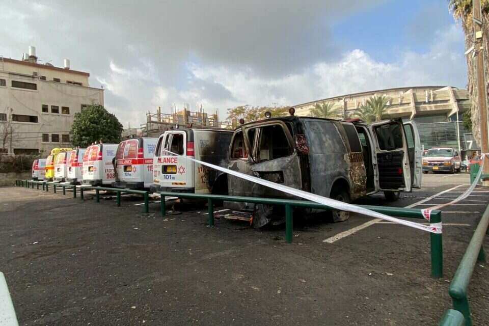 אמבולנס שרוף בתחנת מד"א , יוסי זליגר