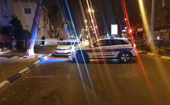 רגע לפני הצתה - חשוד בן 21 נתפס עם בקבוק חומר דליק