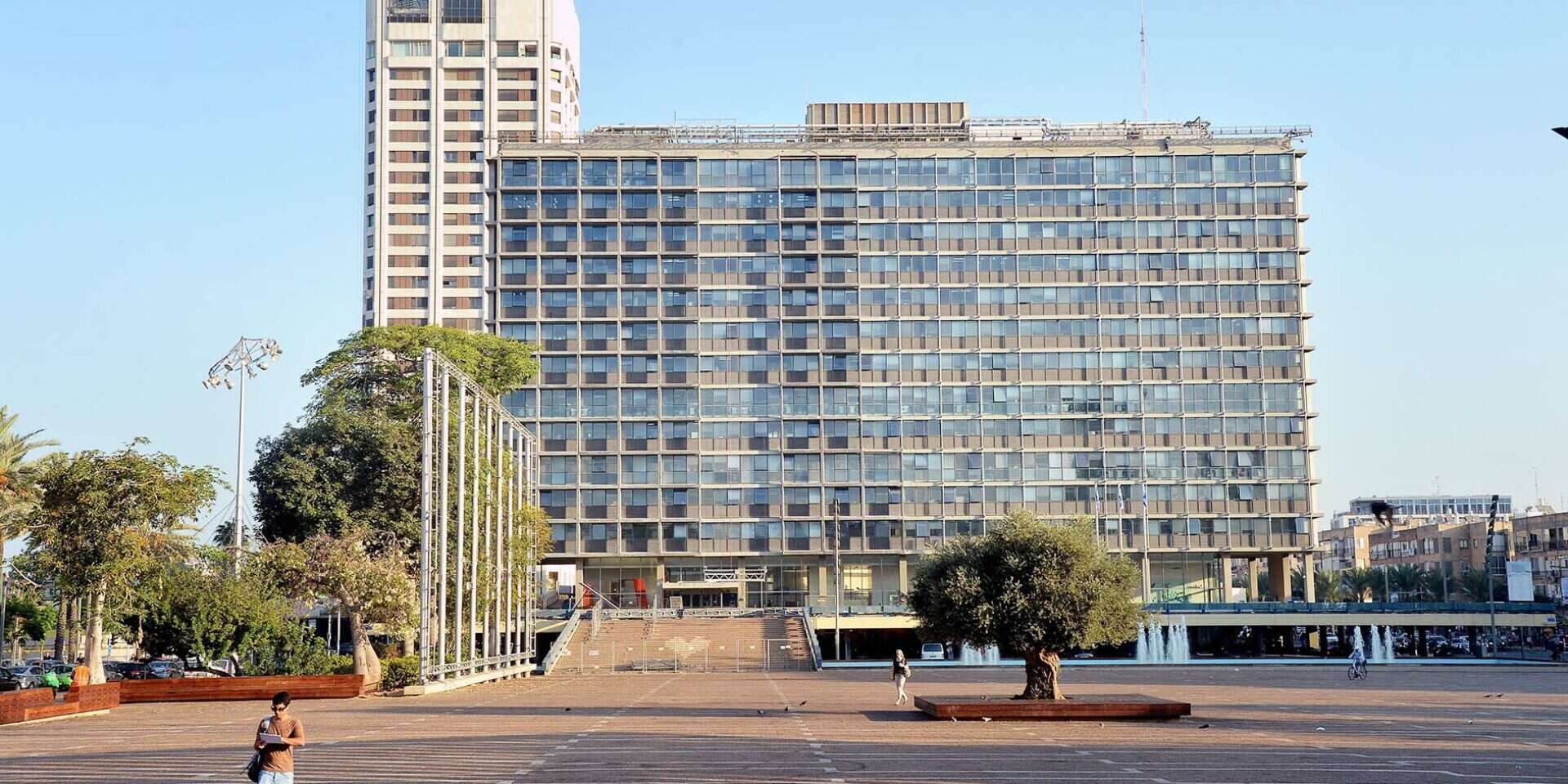 בניין עיריית תל אביב , יוסי זליגר