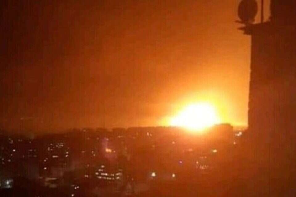 הפצצה בסוריה // צילום ארכיון מתוך טוויטר ,