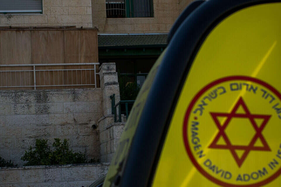 מגן דוד אדום // צילום: אורן בן חקון // מגן דוד אדום // צילום: אורן בן חקון ,