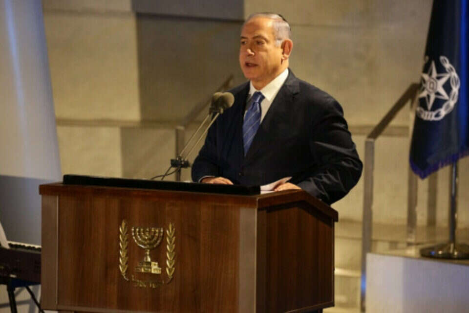 ראש הממשלה בנימין נתניהו בטקס הזיכרון לחללי צה"ל שמקום קבורתם לא נודע // צילום: אסתי דזיובוב/TPS // ראש הממשלה בנימין נתניהו בטקס הזיכרון לחללי צה"ל שמקום קבורתם לא נודע // צילום: אסתי דזיובוב/TPS , 