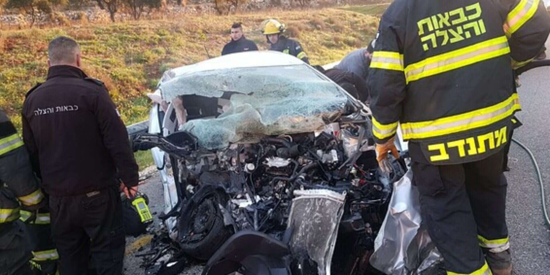 זירת התאונה הקטלנית // צילומים: איחוד הצלה , 
