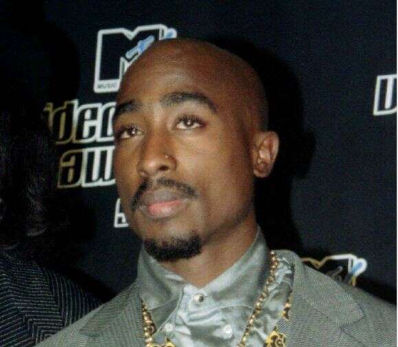 טופאק שאקור , רויטרס