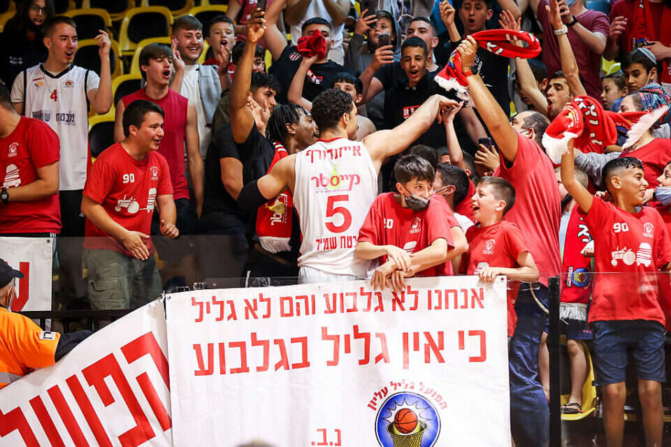 גליל עליון חוגגת בכפר בלום , מאור אלקסלסי