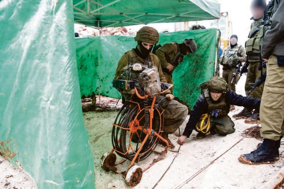 פעילות צה"ל בגבול הצפון // צילום: דובר צה"ל // פעילות צה"ל בגבול הצפון // צילום: דובר צה"ל , 